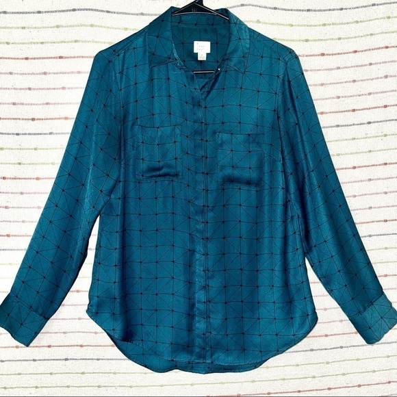A New Day Green Button Up Blouse - Picture 1 of 9